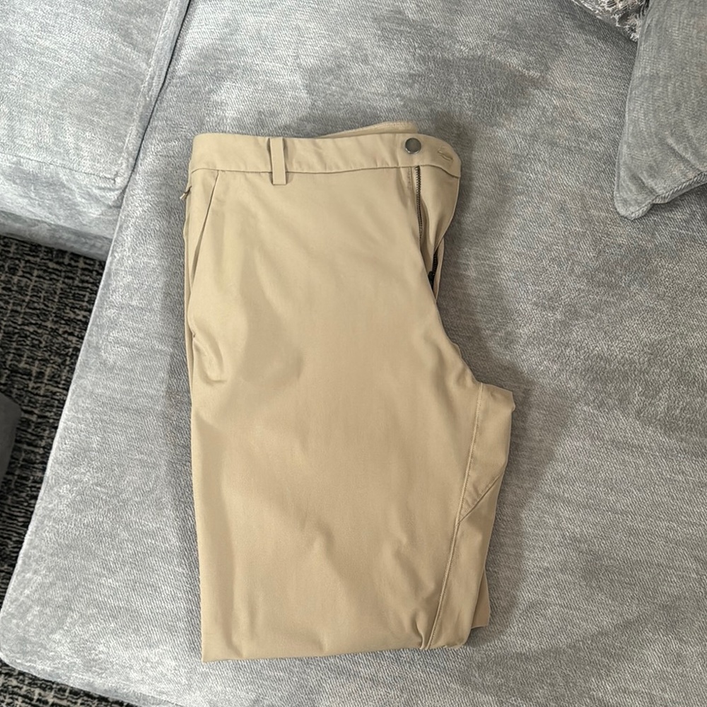 Men's Beige Pants (Lululemon) Khaki ABC pants